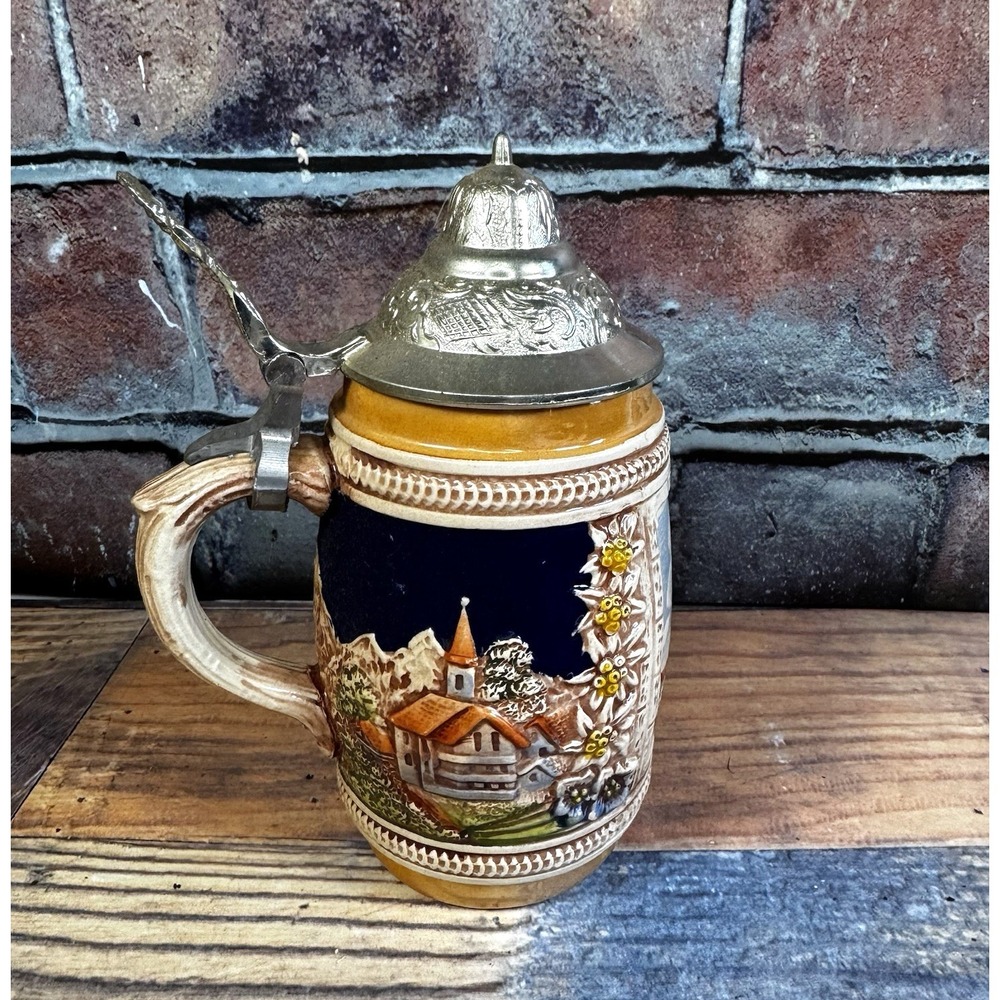 Vintage DBGM Gerz Beer Stein W/Lid‎ Embossed Tavern Village Scene  Germany